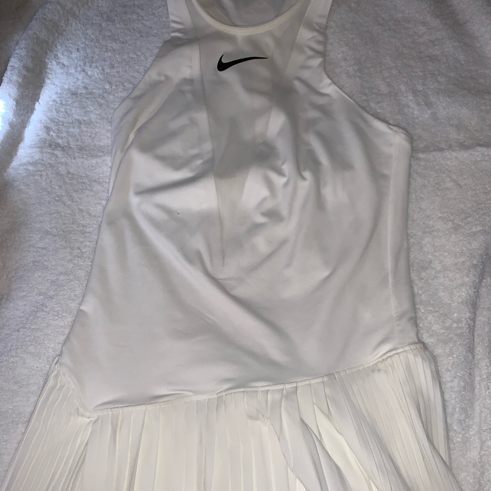 maria sharpova nike tennis dress